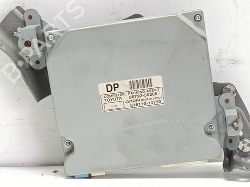 Used Electronic module Electronic module LEXUS LS (_F4_) 600h AWD (UVF45, UVF46) (394 hp) 33268492 33268492