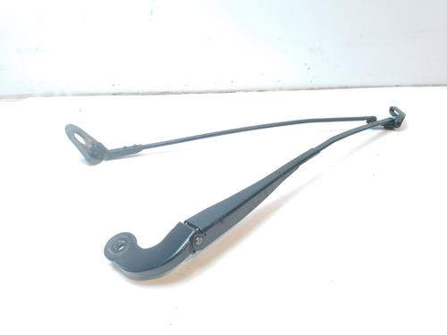 Used Front windshield wiper arm Front windshield wiper arm 22337671 22337671