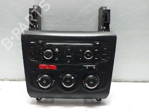 Used Climate control Climate control 7959319 7959319