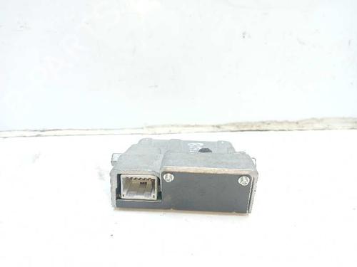 Electronic module TOYOTA COROLLA Hatchback (_E21_, _EA1_, _EH1_) | BP24030261M83 - Image 4