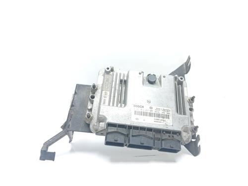 Used Engine control unit (ECU) Engine control unit (ECU) 21050682 21050682