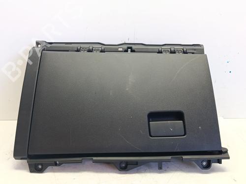 Used Glove box Glove box 38074952 38074952