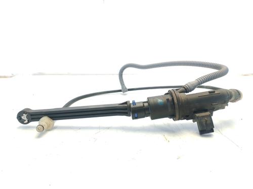 BP25879997O1 main image