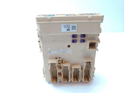 Used Fuse box Fuse box 15003293 15003293