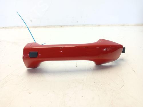Used Front left exterior door handle Front left exterior door handle 31147877 31147877