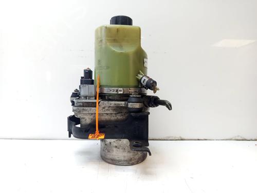 Servostyringspumpe FORD FOCUS II (DA_, HCP, DP) [2004-2013]  33011178