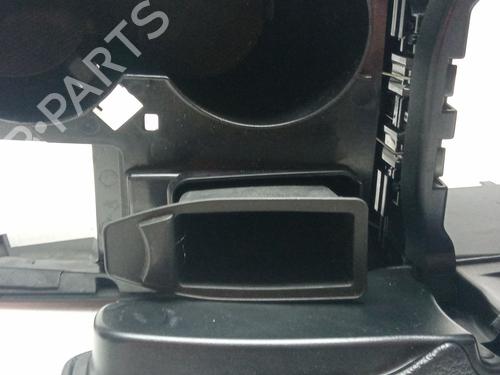 Armrest / Center console MERCEDES-BENZ GLK-CLASS (X204) | BP31190286I20