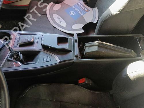 Used Middle console Middle console 39408944 39408944