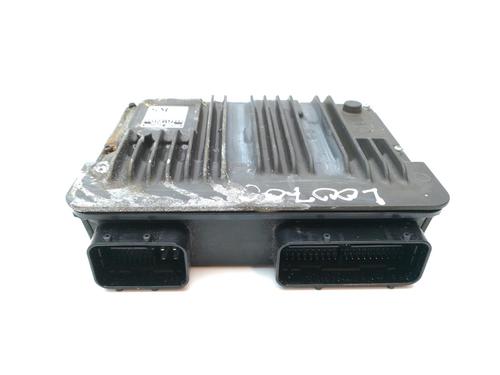 Used Engine control unit (ECU) TOYOTA YARIS (_P13_) 1.5 Hybrid (NHP130_, NHP130) (101 hp) 12310303