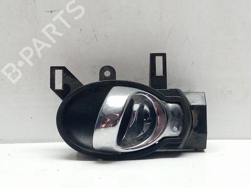 Used Front left interior door handle Front left interior door handle 33705674 33705674