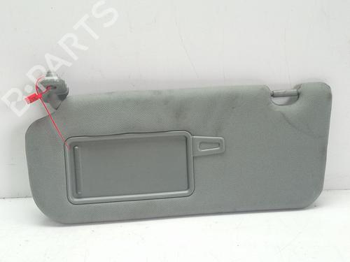 Used Left sun visor Left sun visor 31215136 31215136