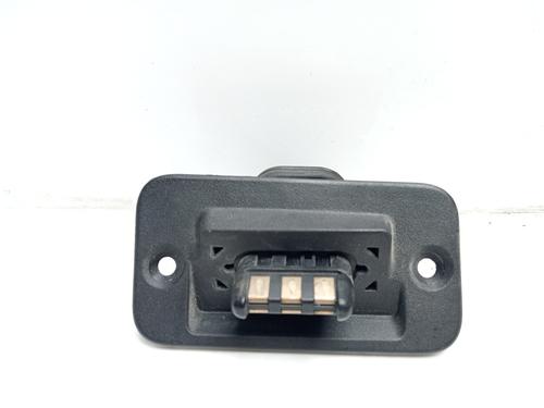 switch-vw-caddy-alltrack-box-bodympv-saa-20-tdi-2k5907438-2015-16103269 main image