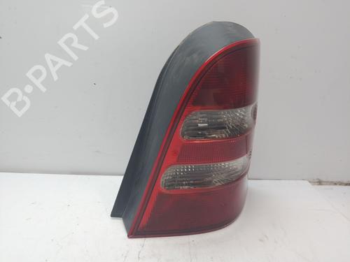 Used Right taillight Right taillight MERCEDES-BENZ A-CLASS (W168) A 170 CDI (168.009, 168.109) (95 hp) 33469673 33469673