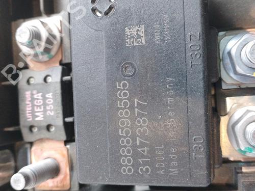 Fuse box VOLVO XC40 (536) | BP21586005E1 - Image 3