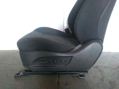 Left front seat HYUNDAI i40 I (VF) 1.7 CRDi | BP10165576C15 