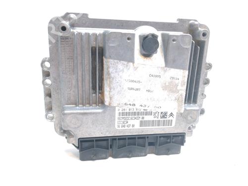 Used Engine control unit (ECU) Engine control unit (ECU) 17642915 17642915