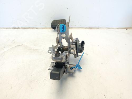 Break pedal TOYOTA YARIS (_P13_) | BP31190213I19