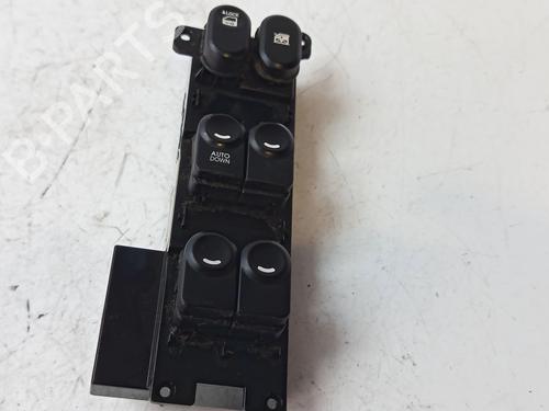 Venstre fortil elrude kontakt HYUNDAI i30 (FD) [2007-2012]  31148333