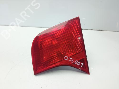 right-tailgate-light-audi-a4-b7-8ec-20-tfsi-8e5945094-2004-2005-2006-2007-2008-2009-12310604 main image