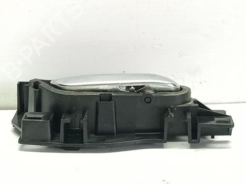 Front right interior door handle PEUGEOT 2008 I (CU_) 1.5 BlueHDI 100 | BP34053703I14 - Image 2