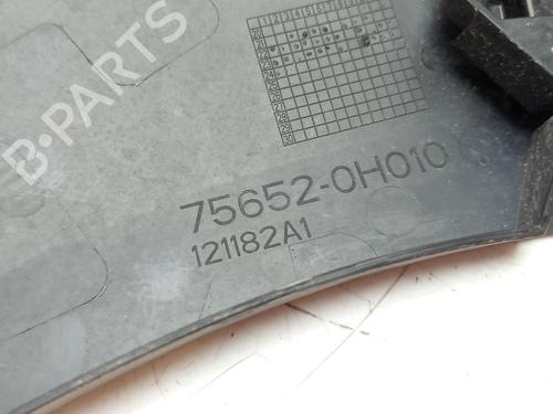 Rear left wheel arch trim TOYOTA AYGO X (_B7_) 1.0 VVT-i (KGB70) | BP31213602C136 