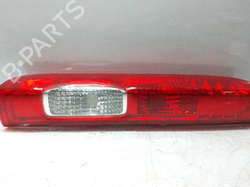 Used Right taillight OPEL VIVARO A Bus (X83) [2001-2015]  10367470