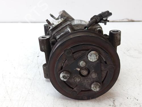 Used AC compressor OPEL VIVARO A Van (X83) [2001-2015]  30551348