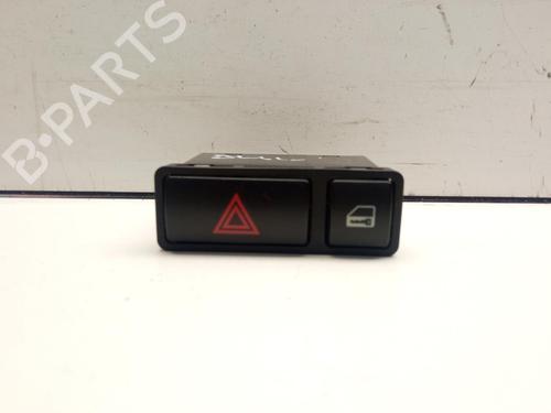 Used Warning switch BMW X5 (E53) 4.4 i (286 hp) 8933030
