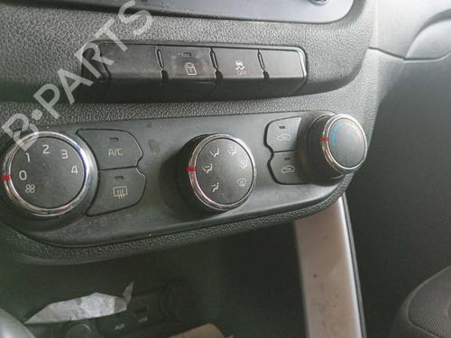 Used Climate control Climate control 37696026 37696026