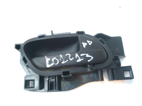 Used Rear right interior door handle Rear right interior door handle 21185554 21185554