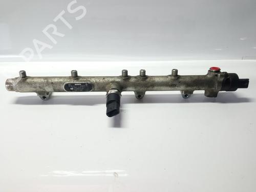 Used Injection rail Injection rail 11429765 11429765
