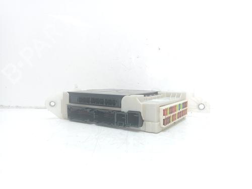 Used Fuse box Fuse box 18882967 18882967