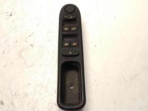 Used Left front window switch Left front window switch 33939255 33939255