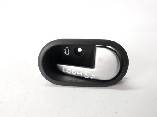 Used Front right interior door handle Front right interior door handle 11422155 11422155