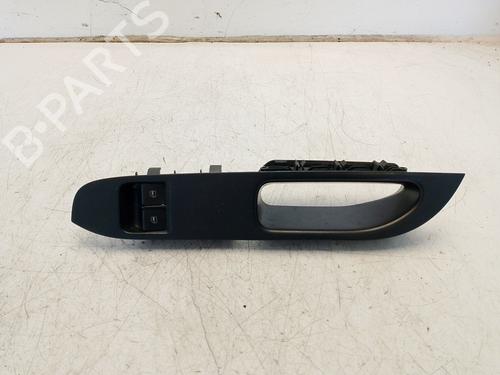 Used Left front window switch Left front window switch 36505111 36505111