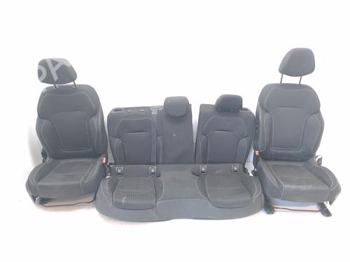 Used Seats set Seats set 17642908 17642908
