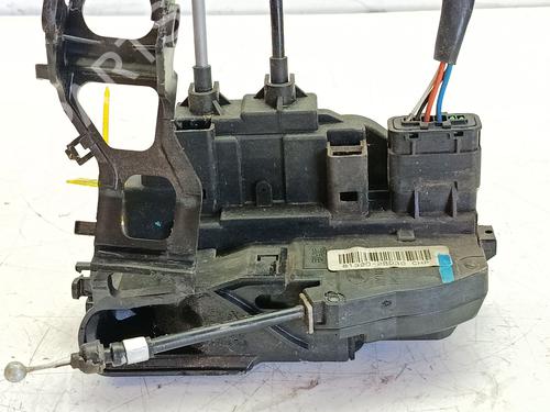 front-right-lock-hyundai-santa-fe-ii-cm-2005-2006-2007-2008-2009-2010-2011-2012-2013-2014-2015-36165885 main image