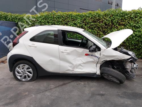 Left front seat TOYOTA AYGO (_B4_) | BP22603842C15 - Image 16