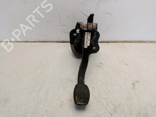 Used Clutch pedal Clutch pedal 36996772 36996772