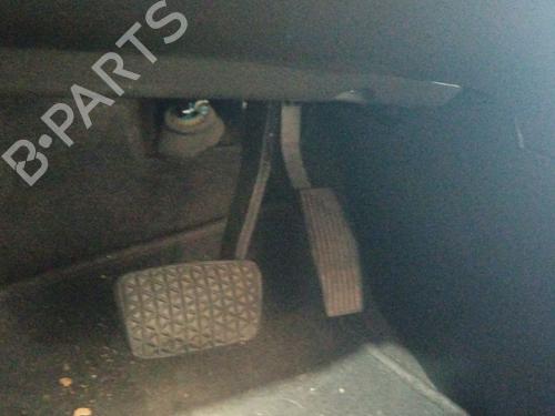 Used Break pedal Break pedal 37695614 37695614