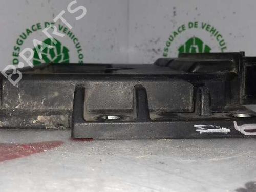 Used Engine control unit (ECU) Engine control unit (ECU) FIAT PUNTO (188_) 1.9 DS 60 (188.031, .051, .231, .251) (60 hp) 7963765 7963765