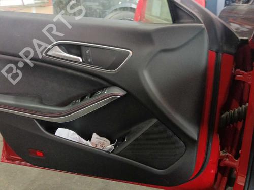 Used Front left panel Front left panel 37695506 37695506
