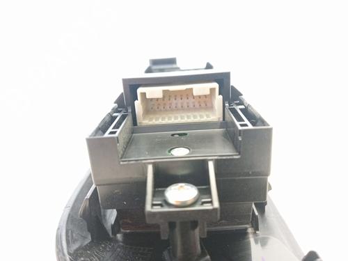 Left front window switch TOYOTA YARIS (_P13_) | BP31158027I27