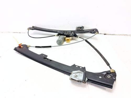 Elevalunas delantero derecho Elevalunas delantero derecho BMW 5 (E60) 530 i (231 hp) 33818903 33818903