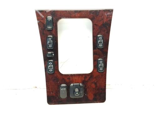 Used Left front window switch Left front window switch MERCEDES-BENZ E-CLASS (W210) [1995-2003] 33939253 33939253