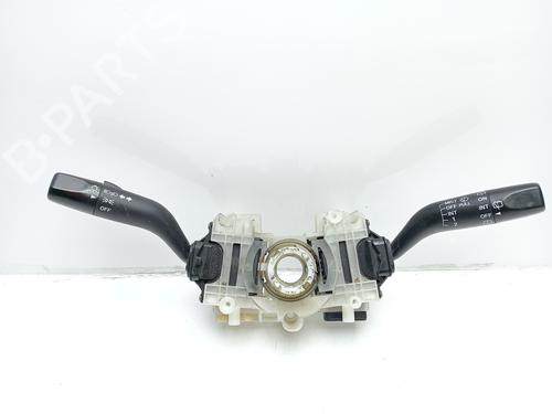 switch-mazda-premacy-cp-20-td-17b122d-17b366-1999-2000-2001-2002-2003-2004-2005-16571867 main image