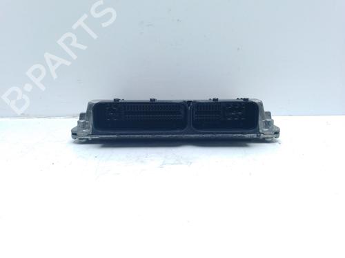 Engine control unit (ECU) VW GOLF V (1K1) 1.9 TDI | BP17643724M57 