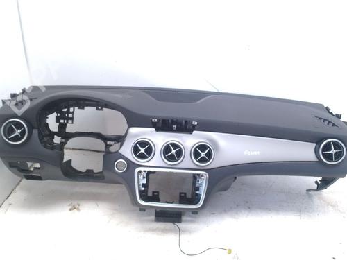 dashboard-mercedes-benz-cla-shooting-brake-x117-2015-2016-2017-2018-2019-25116140 main image