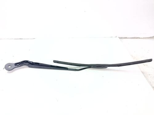 Used Front windshield wiper arm Front windshield wiper arm 37270760 37270760