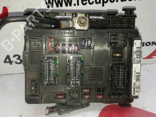 Used Fuse box Fuse box 7951088 7951088